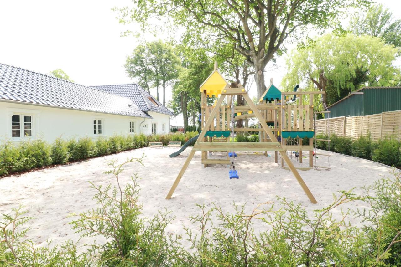 Kavaliershaus Henriettenhof 그로미츠 외부 사진