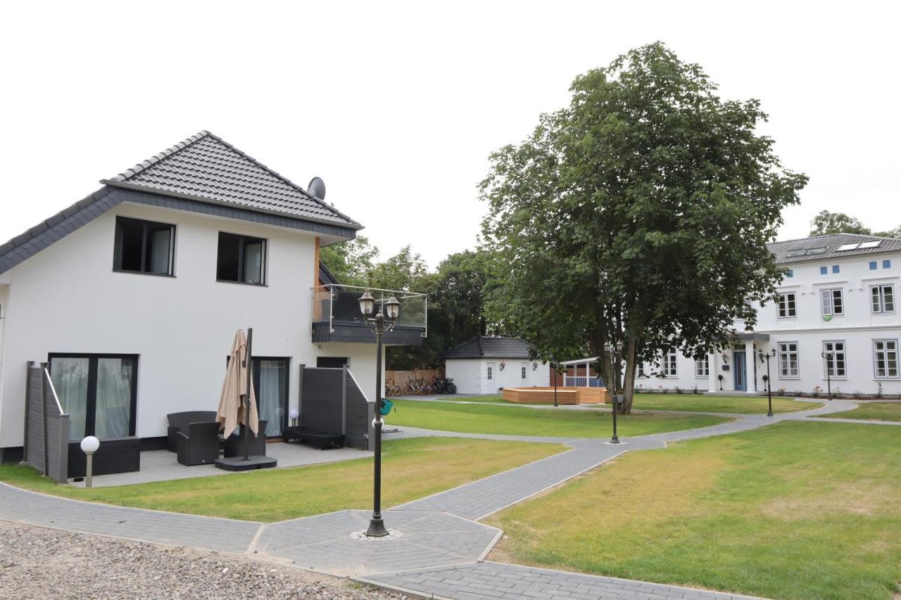 Kavaliershaus Henriettenhof 그로미츠 외부 사진